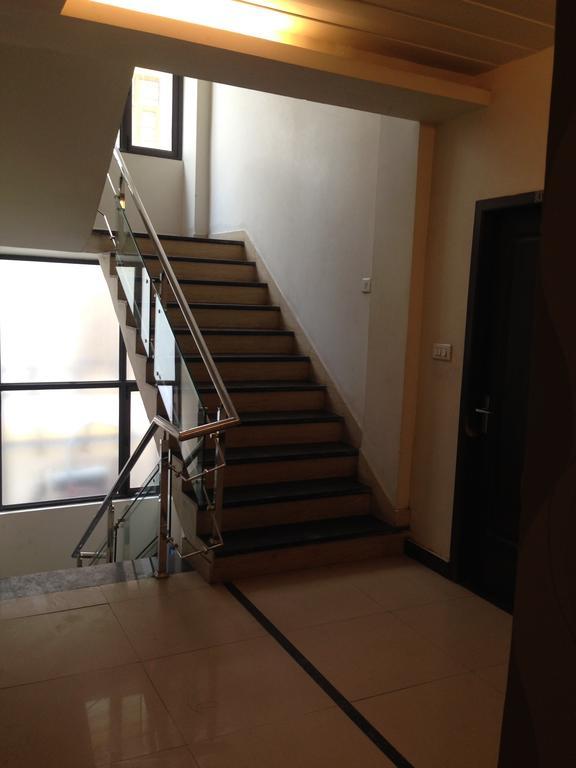 Namaskar Residency Hotel Amritsar Bagian luar foto