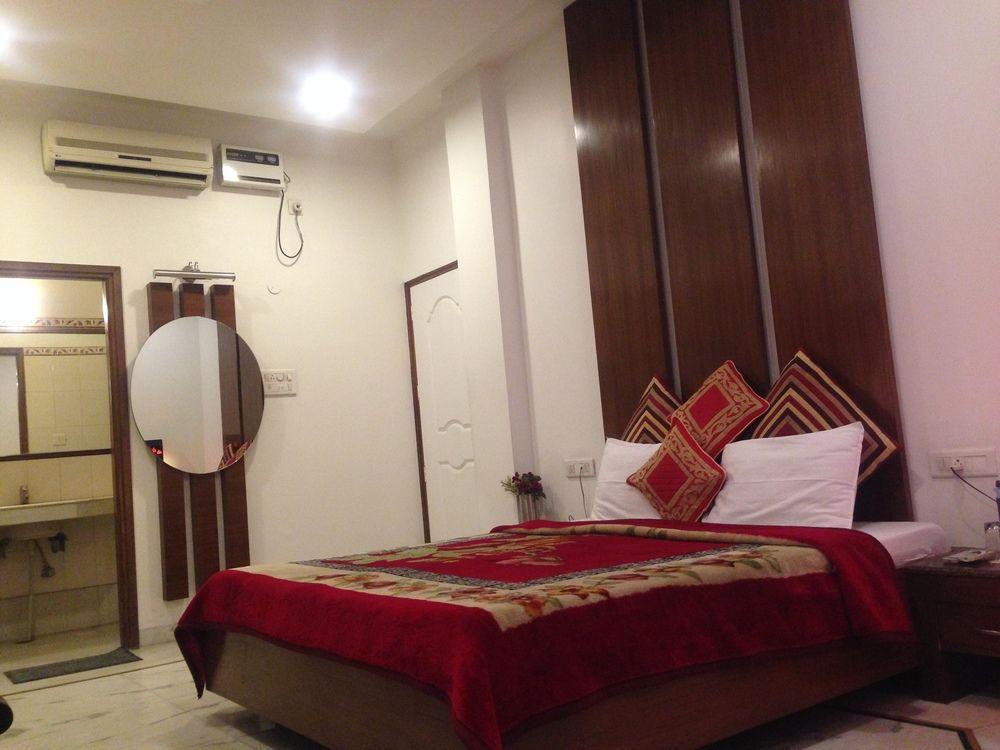 Namaskar Residency Hotel Amritsar Bagian luar foto