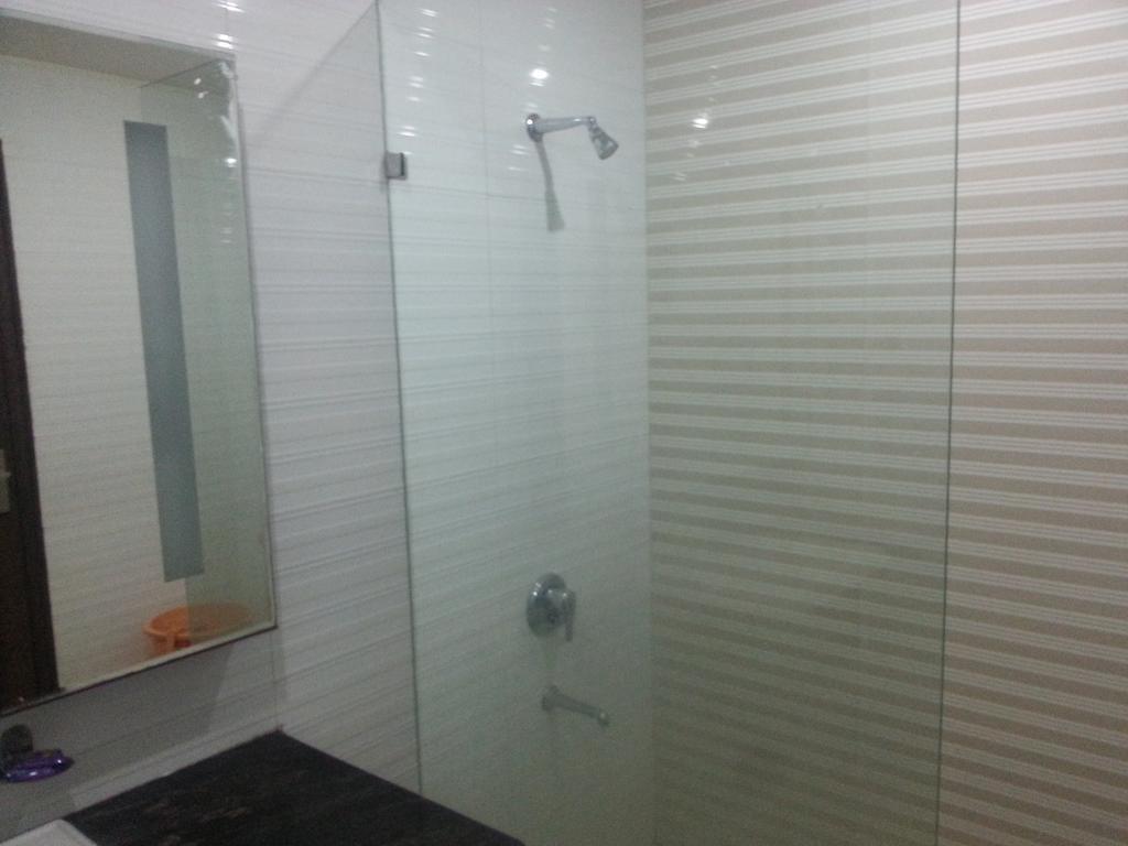 Namaskar Residency Hotel Amritsar Bagian luar foto